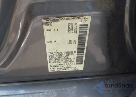 2015 Nissan Altima 2.5 Sv z USA, uszkodzony, nr VIN 1N4AL3AP3FC296637